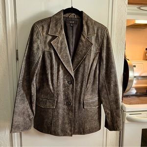 NWOT Q.U.E~LAMBSKIN~SOFT LEATHER~DISTRESSED EMBOSSED PAISLEY JACKET BLAZER SZ M